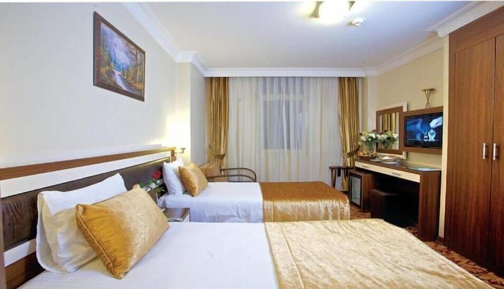 Grand Anatolia Hotel อิสตันบูล ภายนอก รูปภาพ